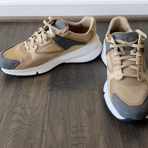 Under Armour Forge Sneaker - Picture 6 of 8